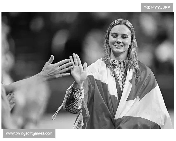 游泳运动员马尔尚与麦金托什打破混合泳世界纪录