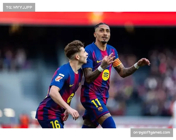 巴萨4-3逆转绝杀塞尔塔，拉菲尼亚点球完成致命一击